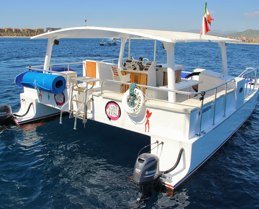 La Gringa Boat 02